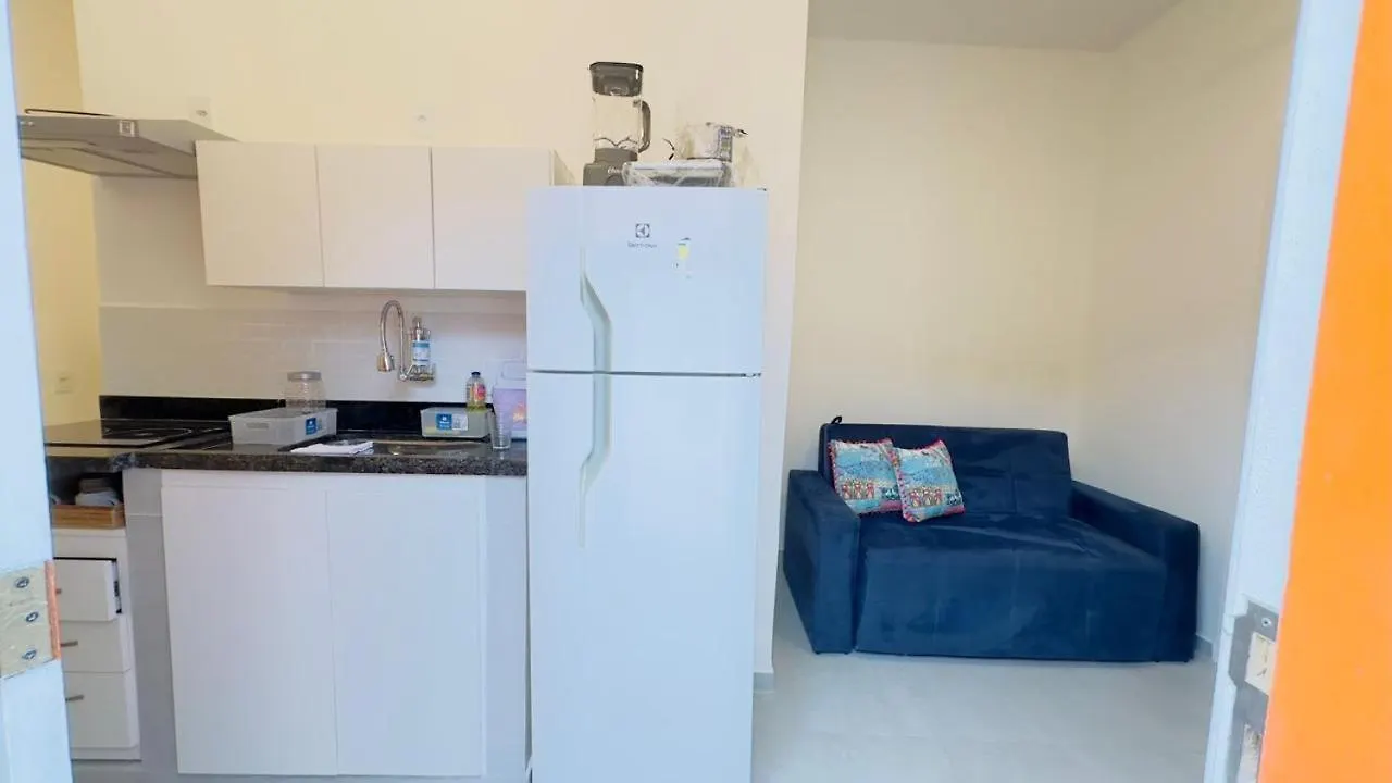 Apartamentos Charmosos Na Avenida Principal De Buzios